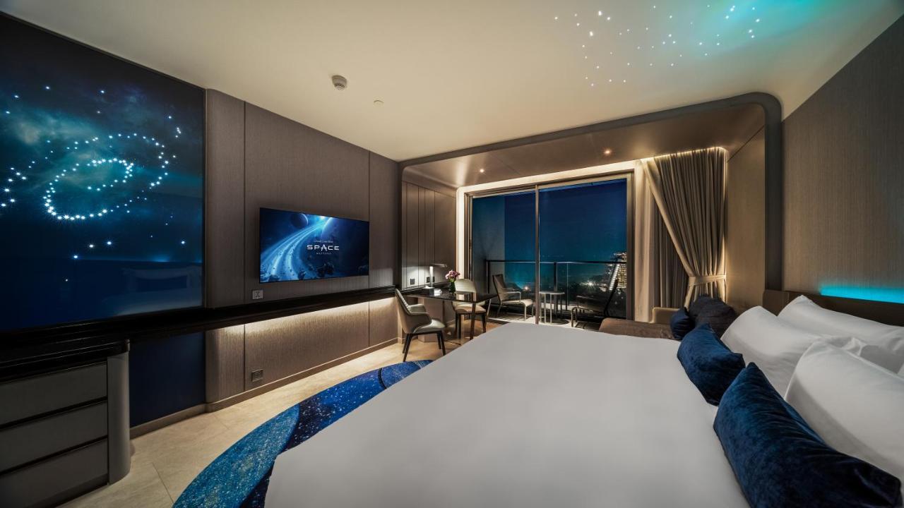 Grande Centre Point Space Pattaya Zewnętrze zdjęcie Deluxe Ocean View Room