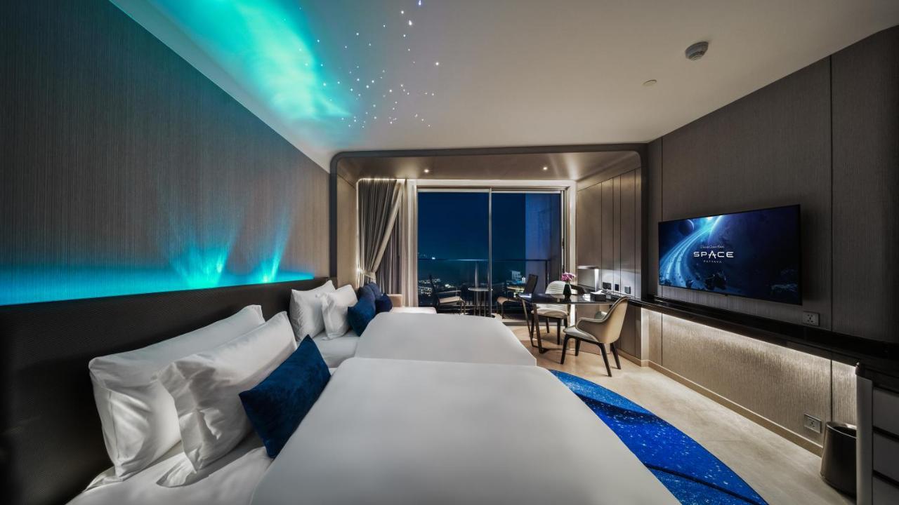 Grande Centre Point Space Pattaya Zewnętrze zdjęcie Deluxe Room