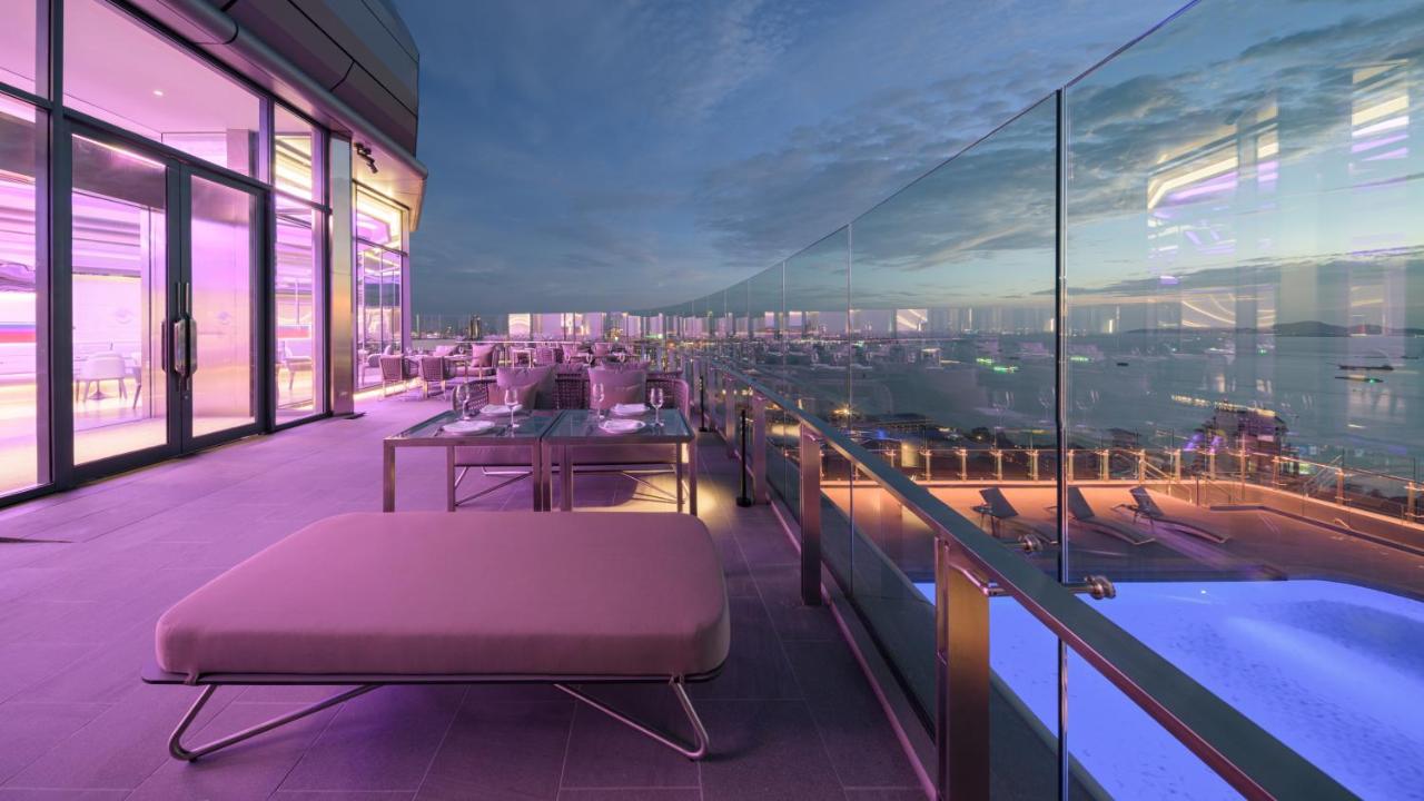 Grande Centre Point Space Pattaya Zewnętrze zdjęcie Skyline Terrace